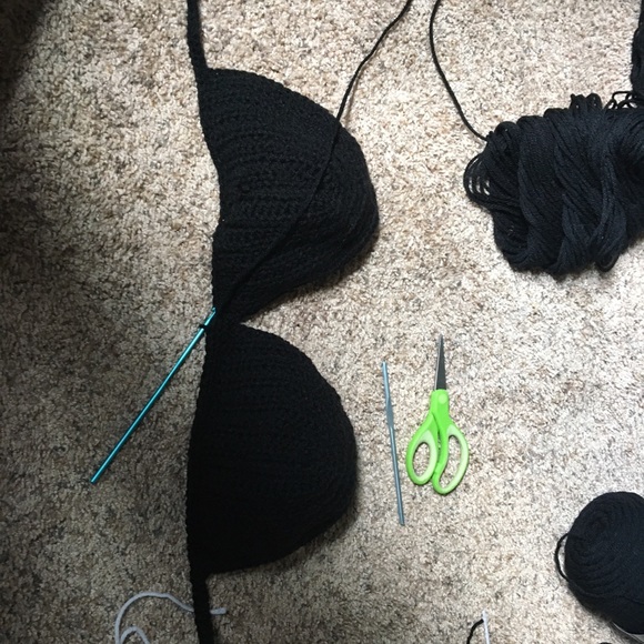 Handmade Crochet Large Corset Top - Picture 3 of 8